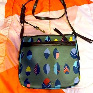 Fossil Crossbody green purse leaves pattern